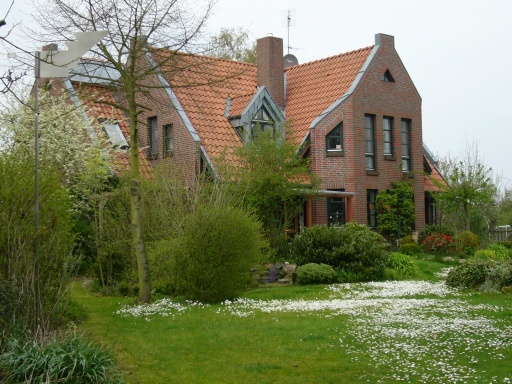 Sonnige R&uuml;ckansicht