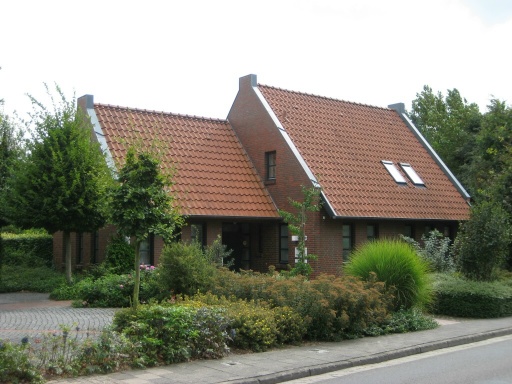 Baubiologisch gebaute Praxis